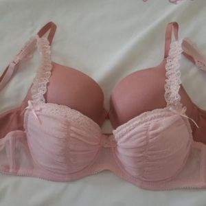 Size 34C pink bra bundle NWOT